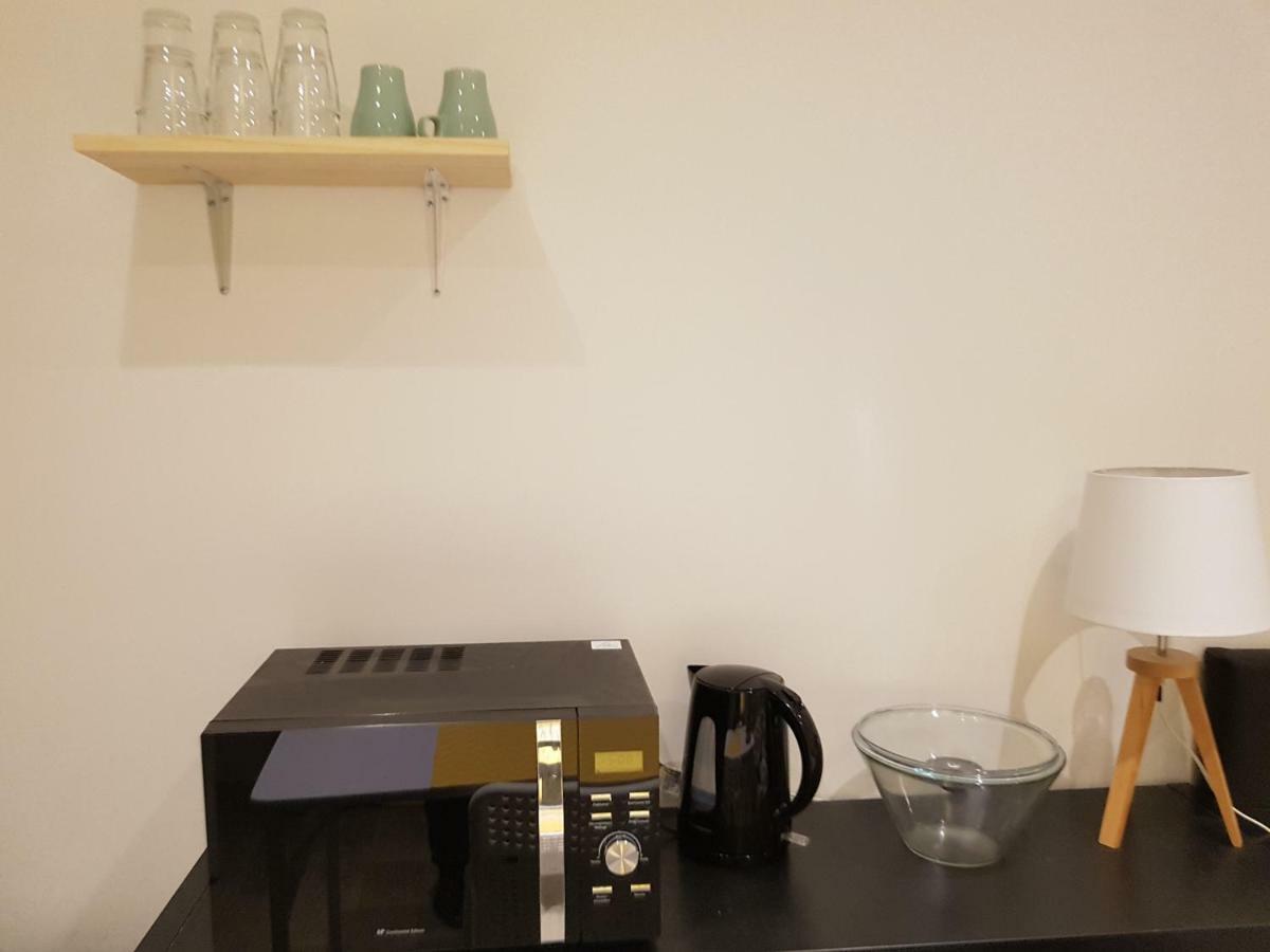Апартаменты Studio Equipe Centre Ville Ле-Крёзо Экстерьер фото